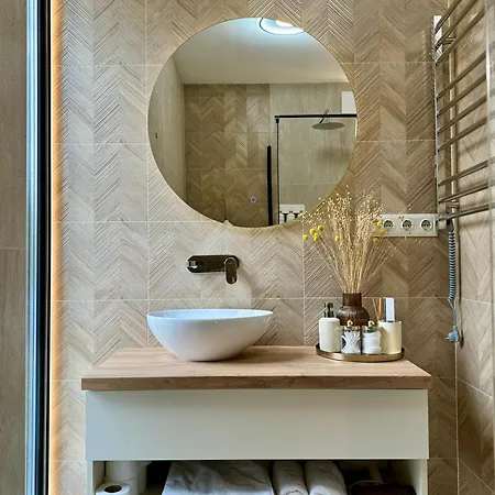 Holiday home Mirest - в горах із чаном-джакузі