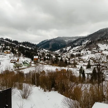 Mirest - в горах із чаном-джакузі Vakantiehuis Slavske