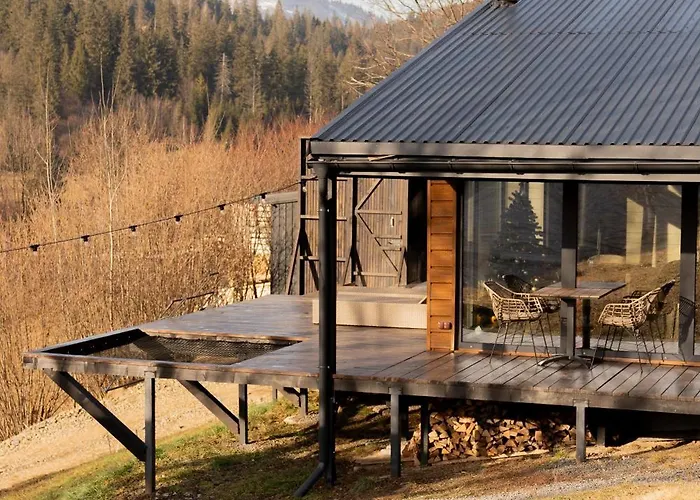 Holiday home Mirest - в горах із чаном-джакузі