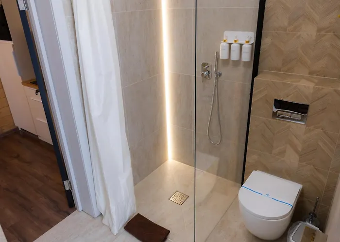 Holiday home Mirest - в горах із чаном-джакузі *